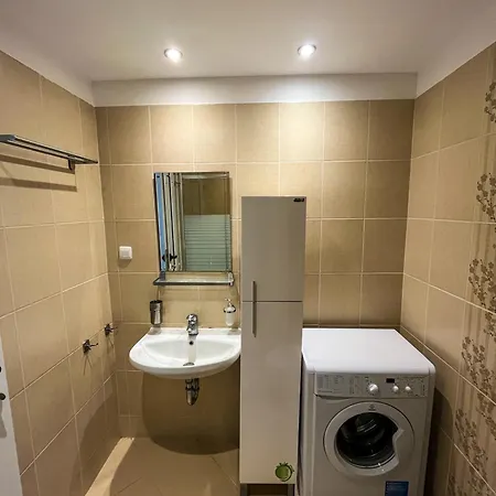 In Kavatsi 3b14 Апартамент *
